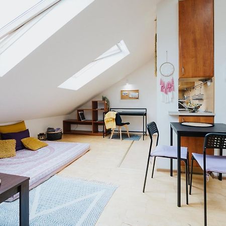 Happynest In Old Town Apartment Krakow Luaran gambar